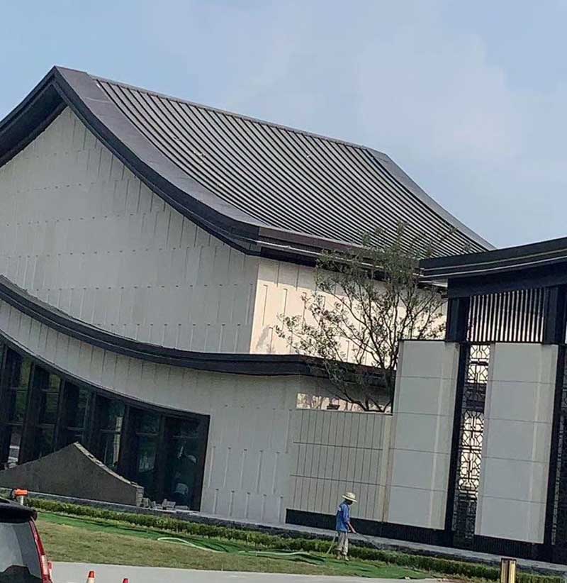 三门峡金属屋面板的常见类型有哪些？